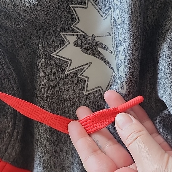 Nike therma fit team Canada hoodie - Picture 4 of 7